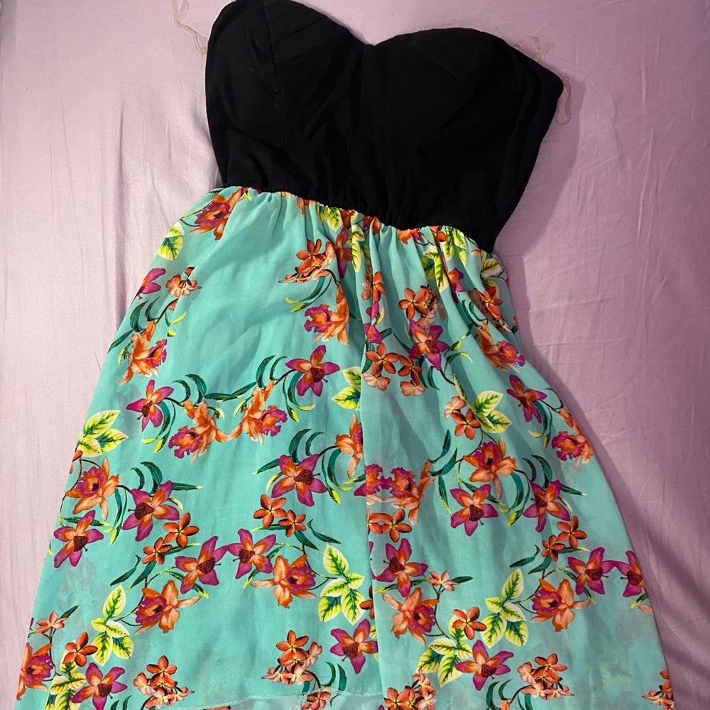 Beautiful Flower Strapless Flowy Dress